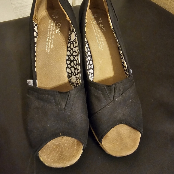 Toms Shoes - Ladies Tom's wedges